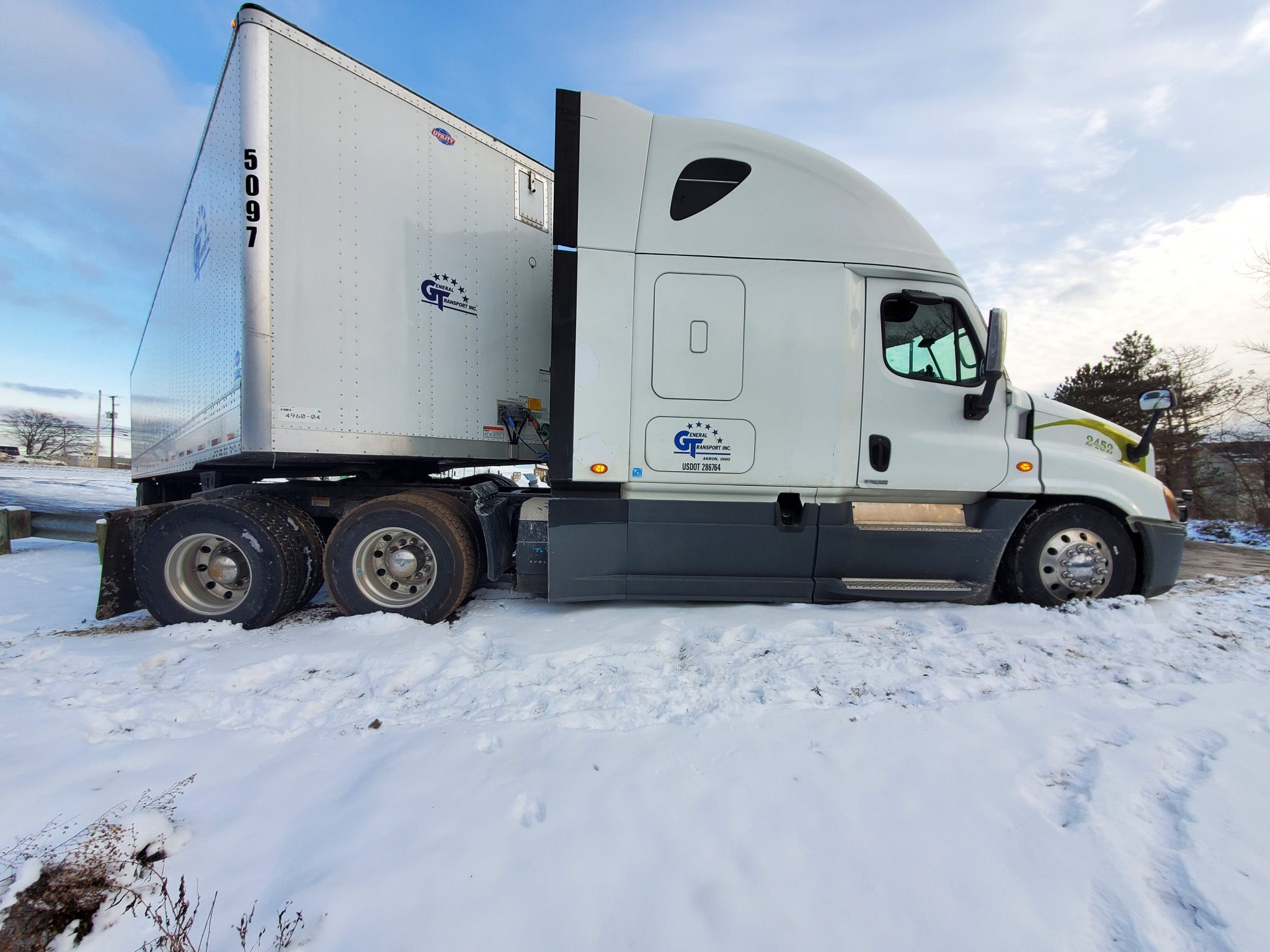 Client Provided Complete Service Center (39)